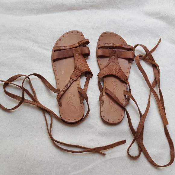 Free People Oliviera Tan Sandals Gladiator Flat Tooled LaceUp Ankle NEW 37 - 7 - Picture 2 of 14